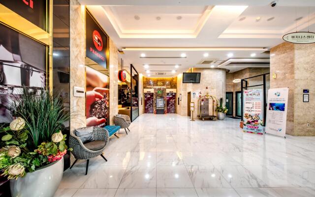 HS Tourist Hotel