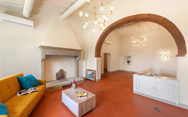 Amazing Panoramic Villa La Poggiola