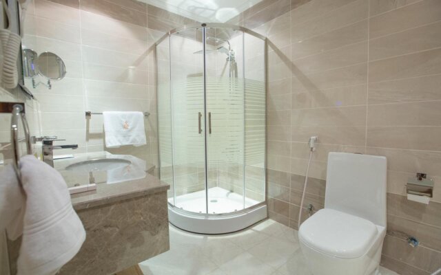 Al Fouz Luxury Hotel Suites