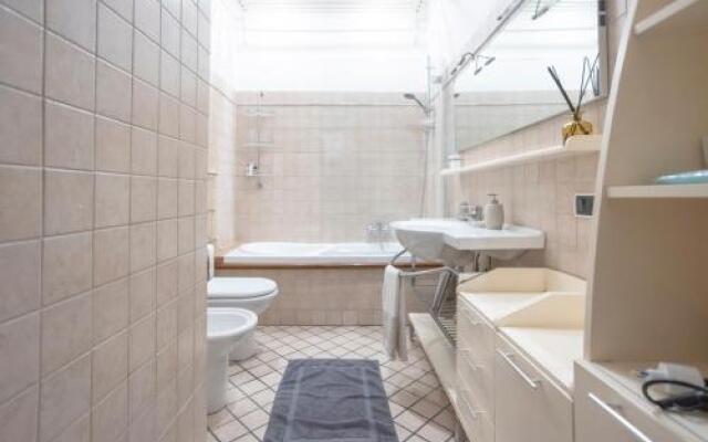 HomeHouse Giulio Cesare-San Pietro