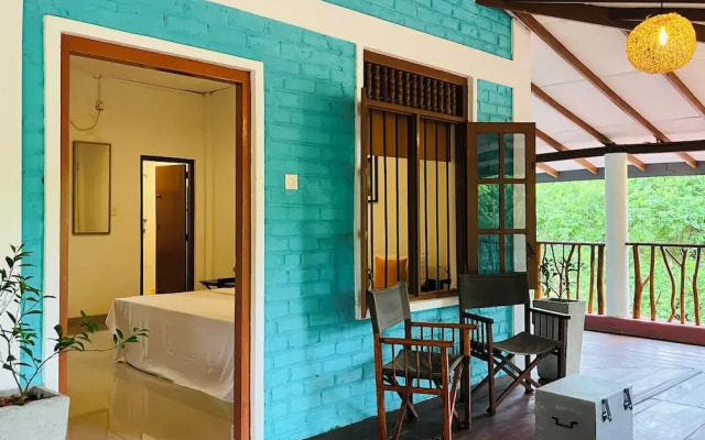 Funky Leopard Safari Lodge Bordering Yala National Park - Hostel
