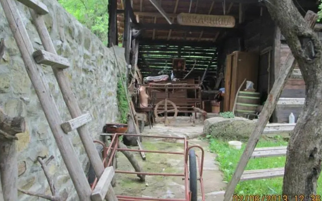 Guest House Four Pines