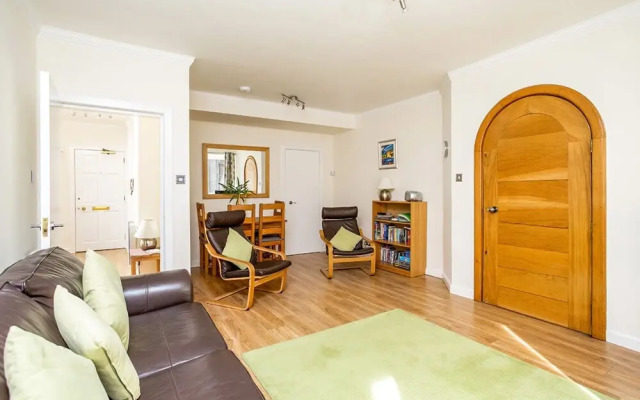 St Giles Advocates Close apartment