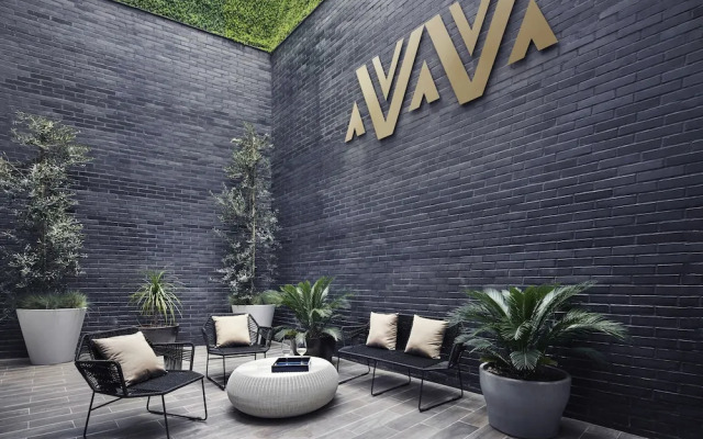 Felix Luxury Plus by Viadora