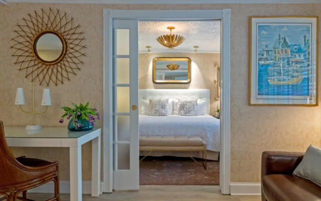 Chateau Inn and Suites