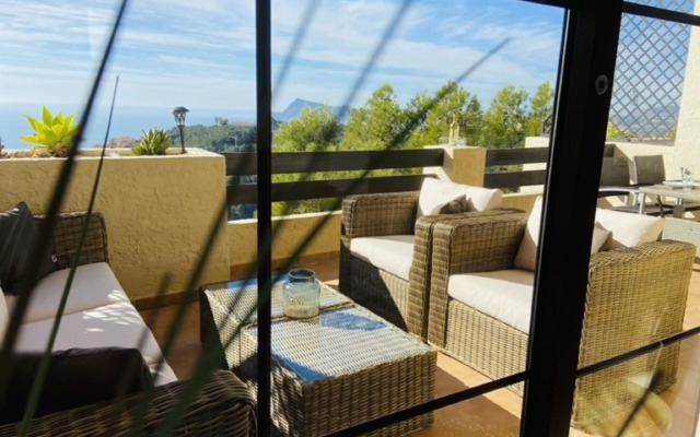 Beautiful Holiday Home in Altea Hills with Sea Views