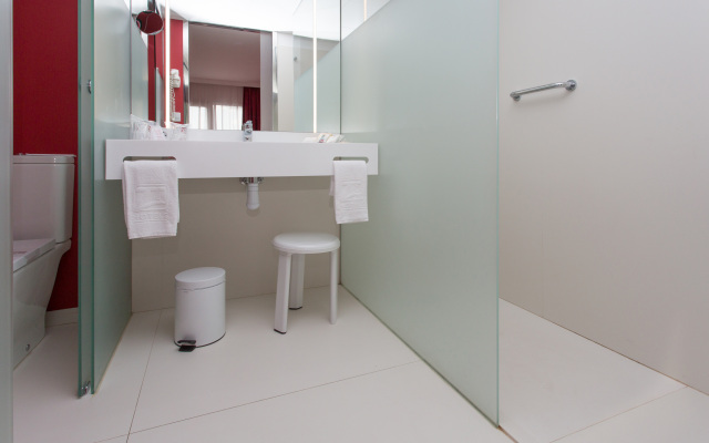 Acuasol Aparthotel 