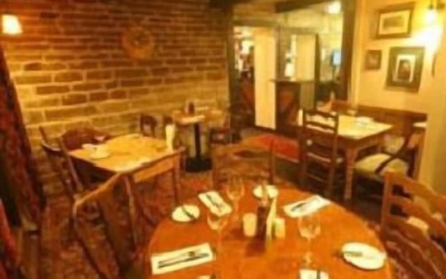 The Olive Branch Inn