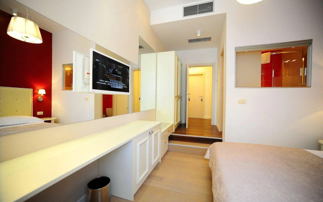 Marmont City Rooms