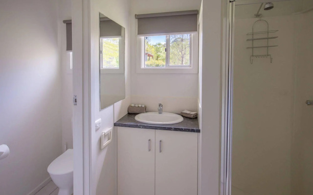 Discovery Parks - Bright