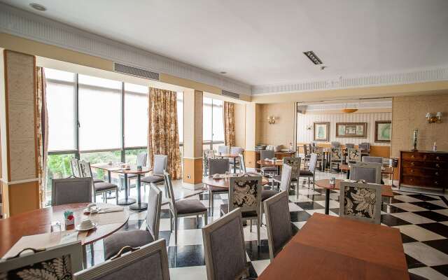 Hotel Valladolid Recoletos