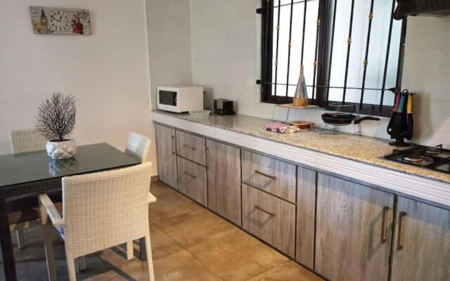 1 Bedroom Apartment in Pereybere with Private Balcony