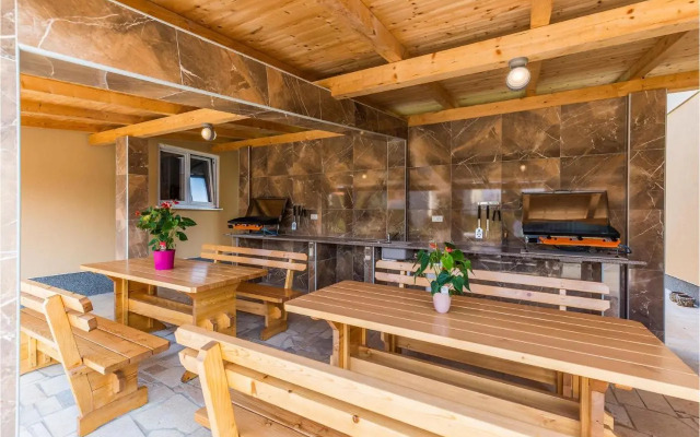 Three-Bedroom Apartment in Medulin