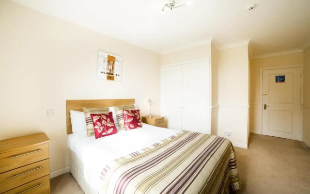 OYO White Horse Lodge Hotel, East Thirsk