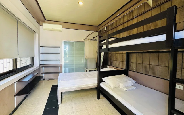 Tugsaw Resort