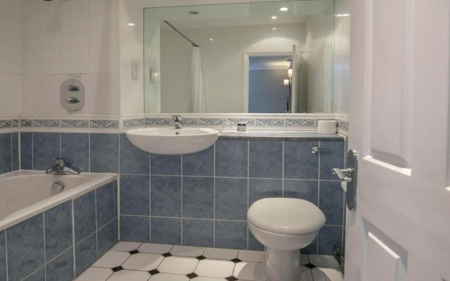 Best Western Moore Place Hotel