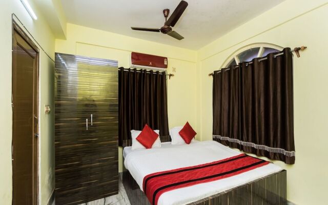 OYO 10919 Amar Raj Rooms