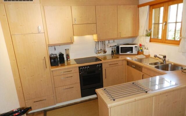 Halten Zweisimmen in Zweisimmen