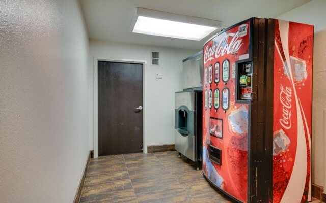 Motel 6 Montgomery, AL - Airport