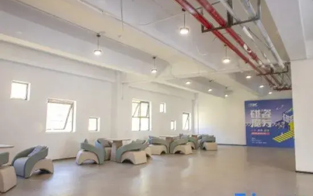 Tao Bo City Youth Hostel
