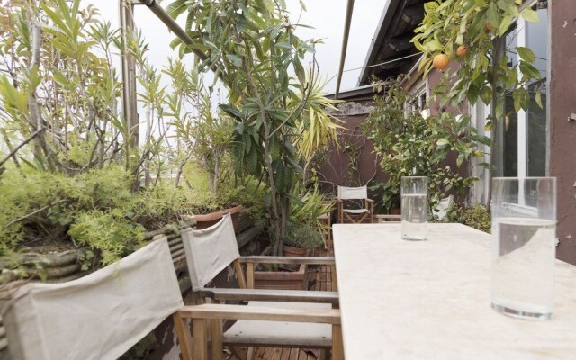 Unique Stylish Flat up to 6 Guests Near Vatican