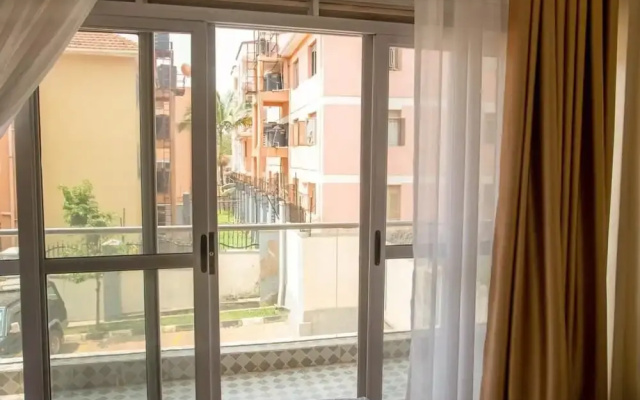 Spacious 2-bed 2-bath Apartment in Kampala-muyenga