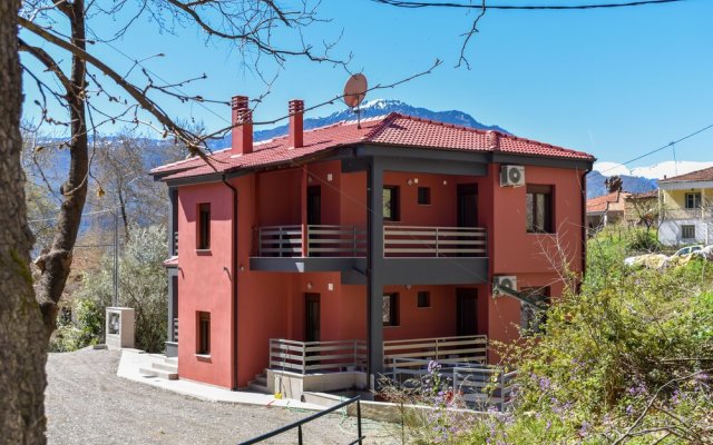 Elia Deluxe Accommodation