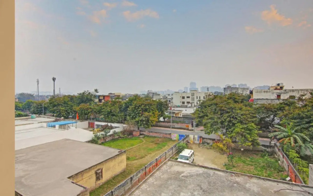 OYO Rooms Noida Sector 72