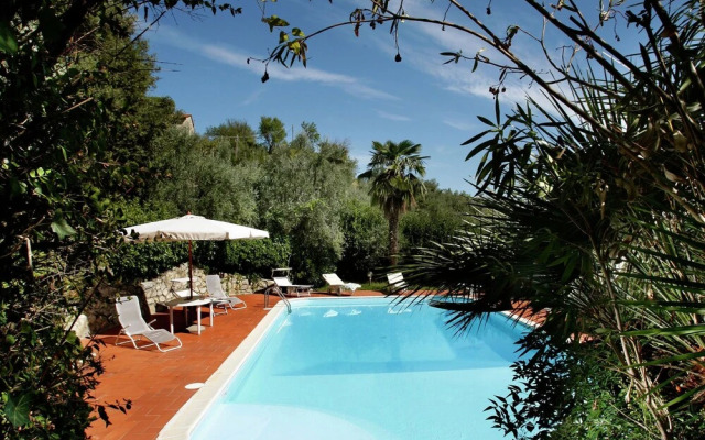 Spacious Villa in Carmignano With Private Swimming Pool