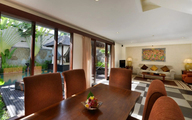 The Khayangan Dreams Villa, Seminyak