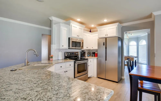 Pet-friendly Amarillo Home: 5 Mi to Downtown!
