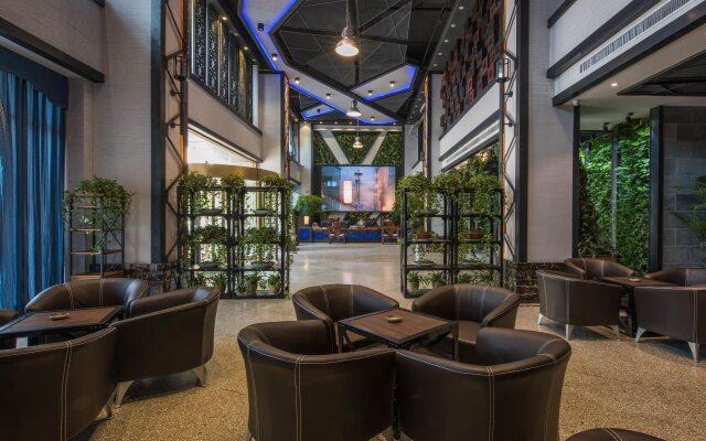 SHOWSE Wellness Hotel