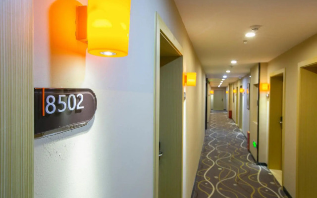 7 Days Premium Chongqing West Station