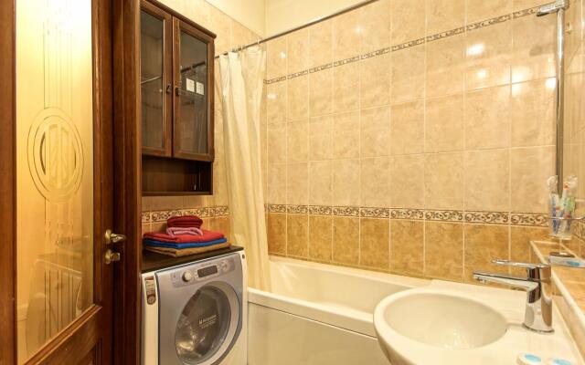 Апартаменты на улице Большая Конюшенная 19/8