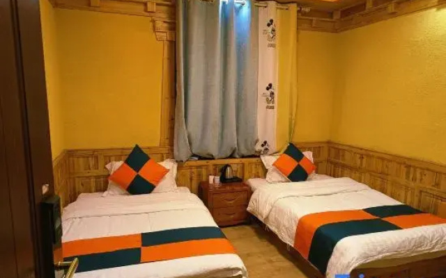 Yara Yingcuo Homestay