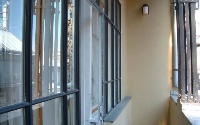 Opera Apartments