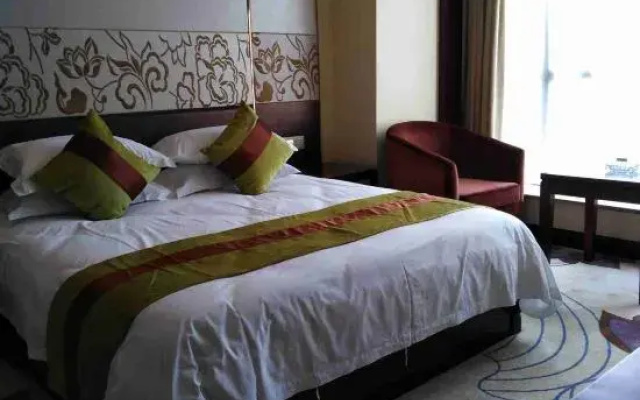 Zhongyi Holiday Hotel