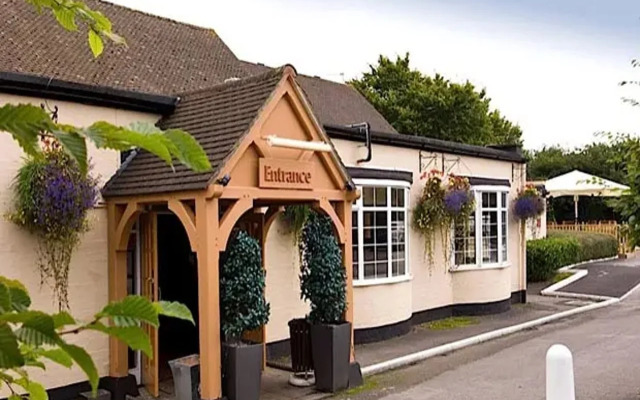 Premier Inn Solihull South - M42