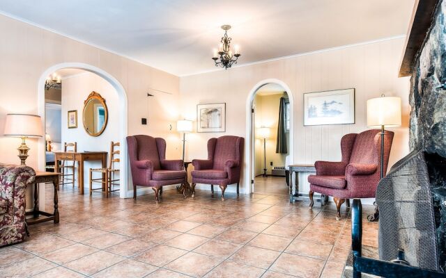 Auberge La Porte Rouge