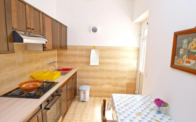 Apartment 761