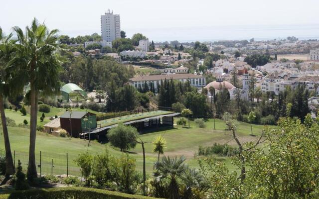 Magna Marbella - Apartamento de Lujo y golf en zona de Puerto Banús