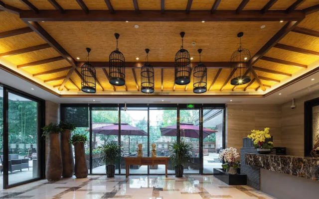 SSAW Boutique Shanghai South Xuhui RiYueGuang