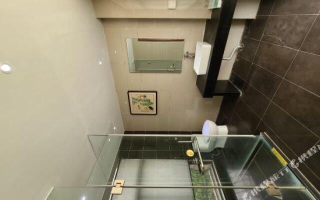 Shuangyu Business Theme Hotel (Kaifeng Drum Tower)