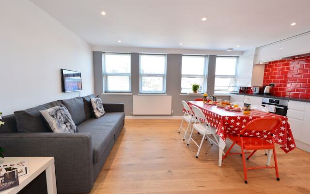 Two Bedroom Flat-Heart of London