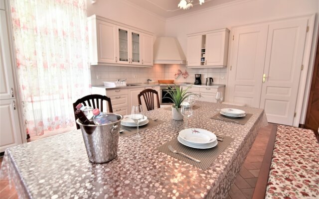 Vila Kljuce Apartments Bled