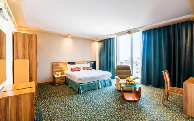 Elite Crystal Hotel