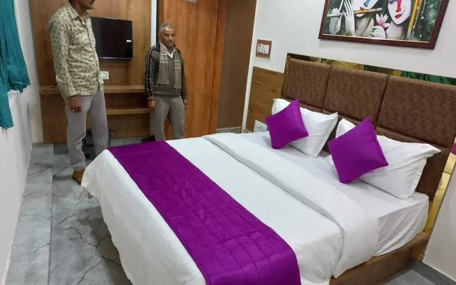 Collection O 87410 Hotel Karnavati