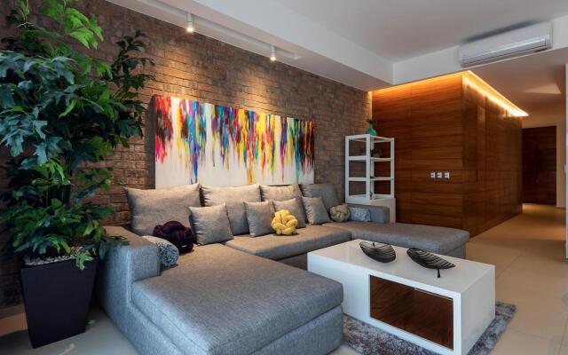 Loft 268-408 Spacious 2 Bedroom 2 Bathroom Zona Romantica
