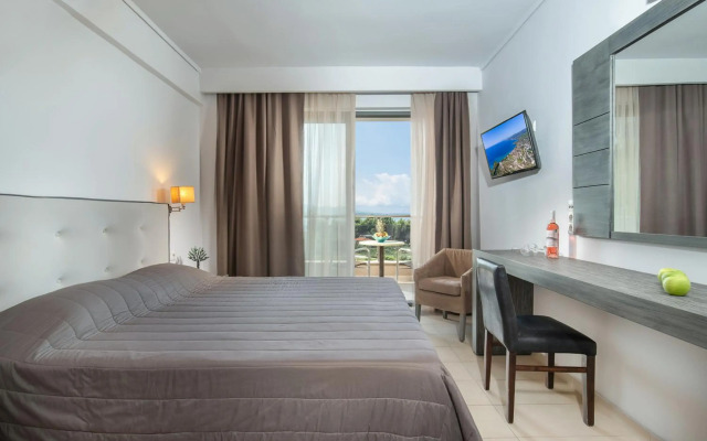 Lagomandra Hotel and Spa