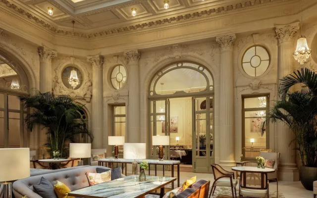 Tiara Astoria Brussels